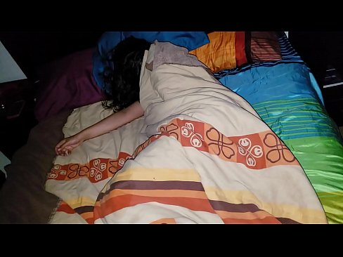 ❤️ Stepson berating a sua jovem madrasta enquanto ela dorme. ️❌ Porno duro em pt.xxxtophd.ru ❌